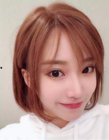 中国漂亮短发女主播,中国网络直播界的时尚风向标