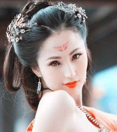 蓝燕家族背景,揭秘影视界传奇家族的辉煌历程